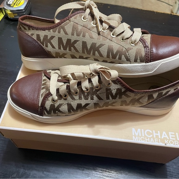 Michael Kors Brown and Tan Sneakers - Picture 4 of 8